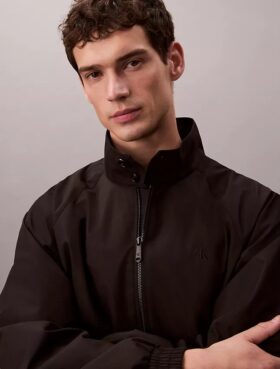 Chaqueta Harrington clásica