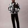 Chaqueta holgada con cuello alto y estampado Sherpa