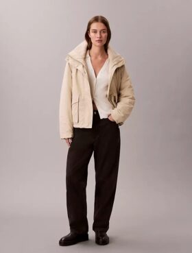 Chaqueta holgada con cuello de sherpa
