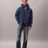 Chaqueta softshell con capucha y cremallera Chaqueta softshell con capucha y cremallera