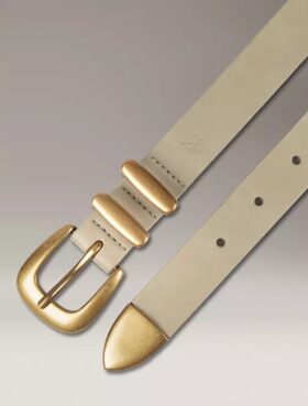 Cinturón con hebilla cuadrada maciza