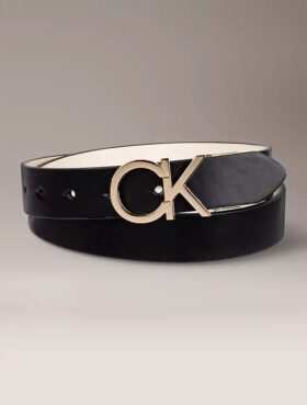 Cinturón reversible con placa con el logotipo Monogram