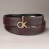 Cinturón reversible con placa con el logotipo Monogram Cinturón reversible con placa con el logotipo Monogram