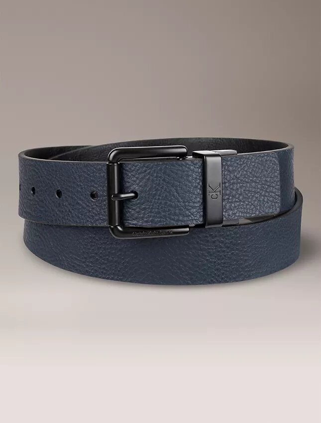 Cinturón reversible de piel granulada Cinturón reversible de piel granulada