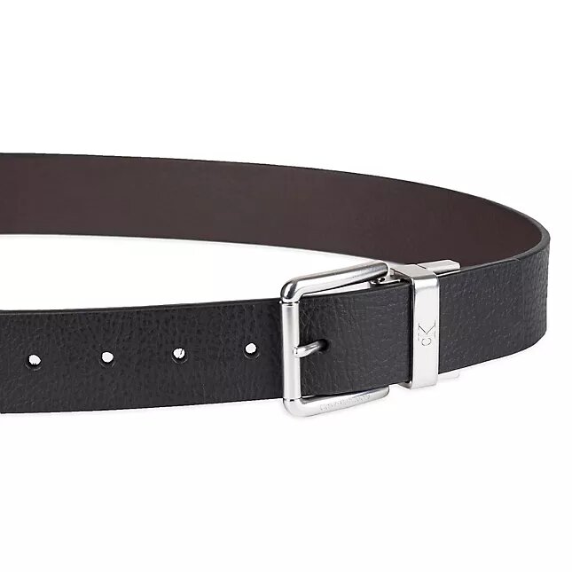 Cinturón reversible de piel granulada Cinturón reversible de piel granulada