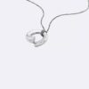 Collar con colgante redondo escultural Collar con colgante redondo escultural