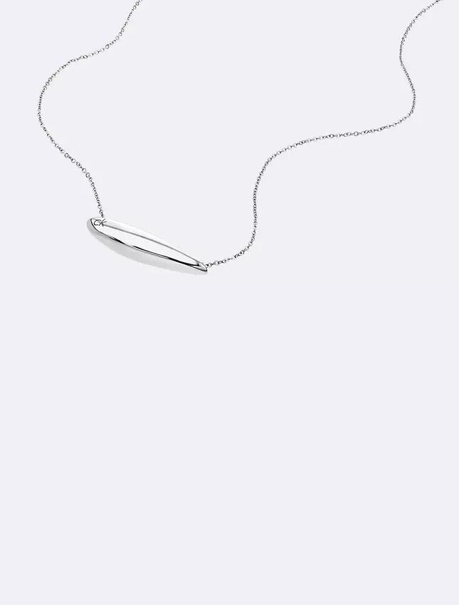 Collar de contornos esculturales Collar de contornos esculturales