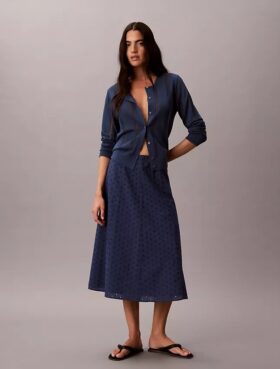 Falda midi con bordados