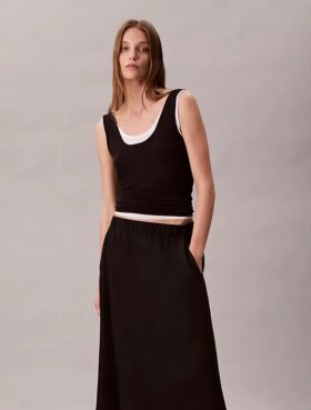 Falda midi de nailon sin cremallera