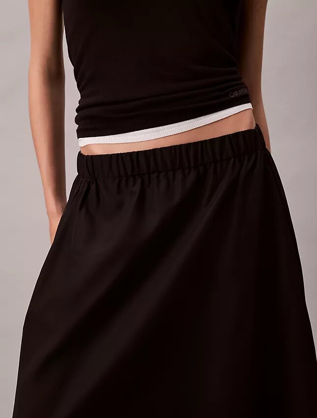 Falda midi de nailon sin cremallera Falda midi de nailon sin cremallera