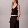 Falda midi de nailon sin cremallera Falda midi de nailon sin cremallera