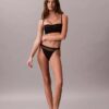 Form to Body Bralette bandeau ligeramente forrado que se adapta al cuerpo Form to Body Bralette bandeau ligeramente forrado que se adapta al cuerpo