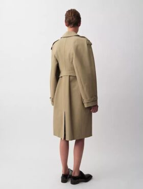 Gabardina Jones