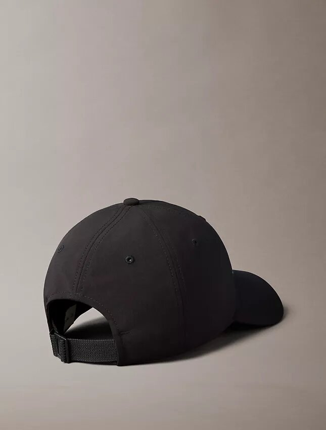 Gorra con el logotipo de Calvin Klein Gorra con el logotipo de Calvin Klein
