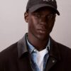 Gorra con logotipo curvado Gorra con logotipo curvado