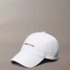 Gorra con logotipo gráfico bordado Gorra con logotipo gráfico bordado