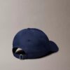 Gorra de béisbol con el logotipo bordado estándar Gorra de béisbol con el logotipo bordado estándar