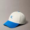 Gorra de béisbol con logotipo bordado en contraste Gorra de béisbol con logotipo bordado en contraste