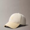 Gorra de béisbol con logotipo bordado en contraste Gorra de béisbol con logotipo bordado en contraste