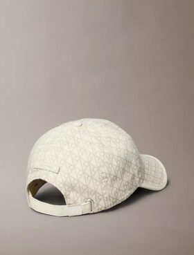 Gorra de béisbol con logotipo estampado por toda la superficie