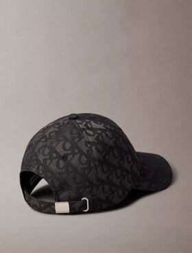 Gorra de béisbol con monograma integral