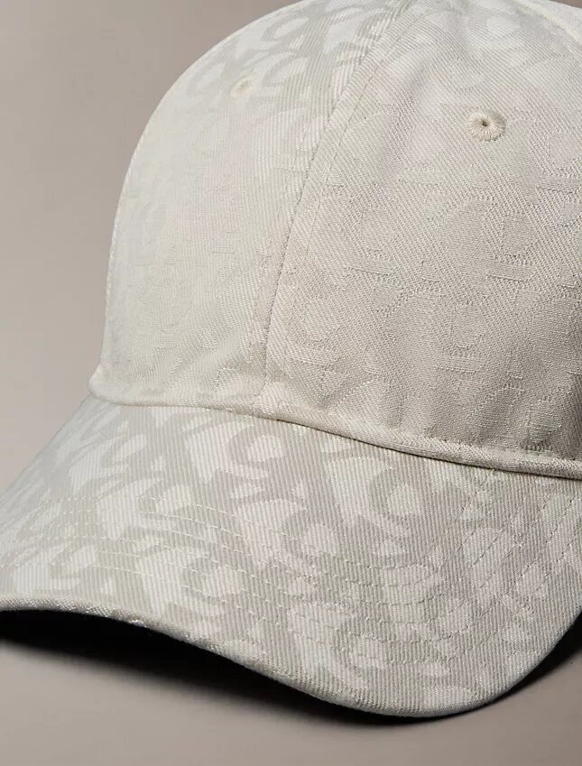 Gorra de béisbol con monograma integral Gorra de béisbol con monograma integral