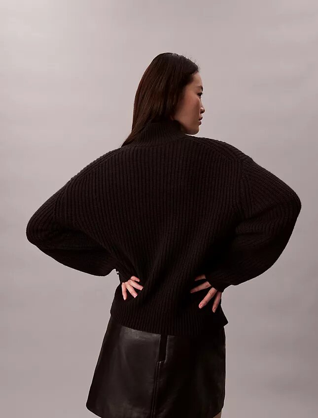Jersey de cuello alto holgado de punto grueso acanalado Jersey de cuello alto holgado de punto grueso acanalado