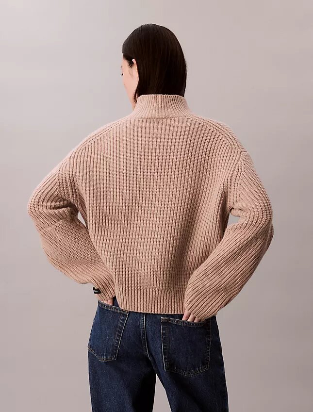 Jersey de cuello alto holgado de punto grueso acanalado Jersey de cuello alto holgado de punto grueso acanalado