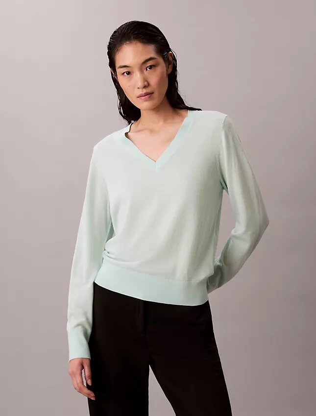 Jersey de cuello en V de lana merina Jersey de cuello en V de lana merina