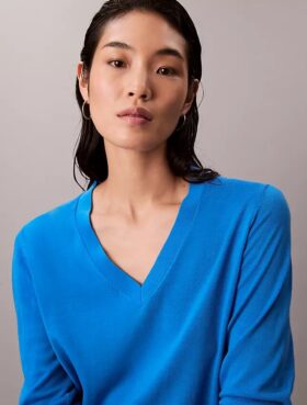 Jersey de cuello en V de lana merina