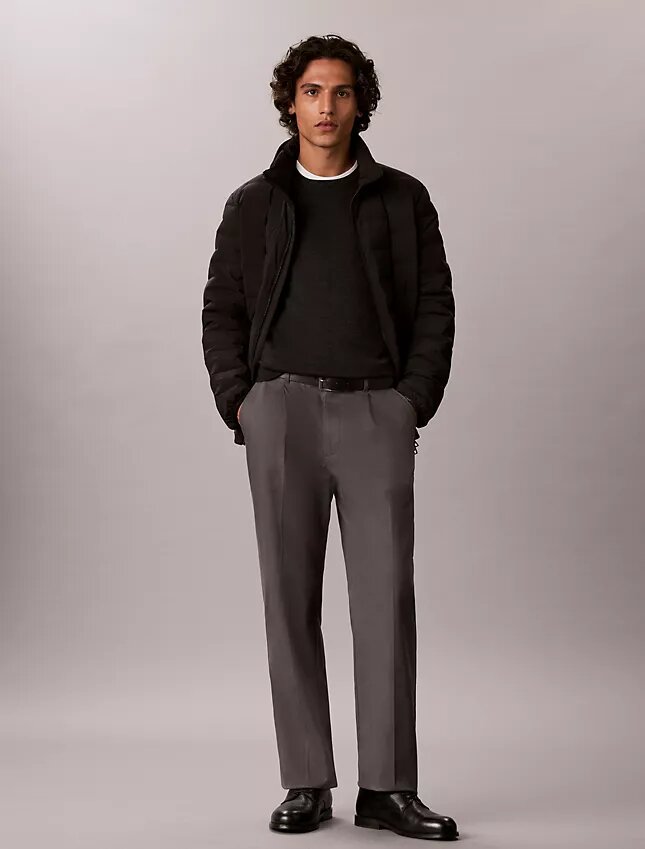 Jersey de cuello redondo de mezcla de merino extrafina Jersey de cuello redondo de mezcla de merino extrafina