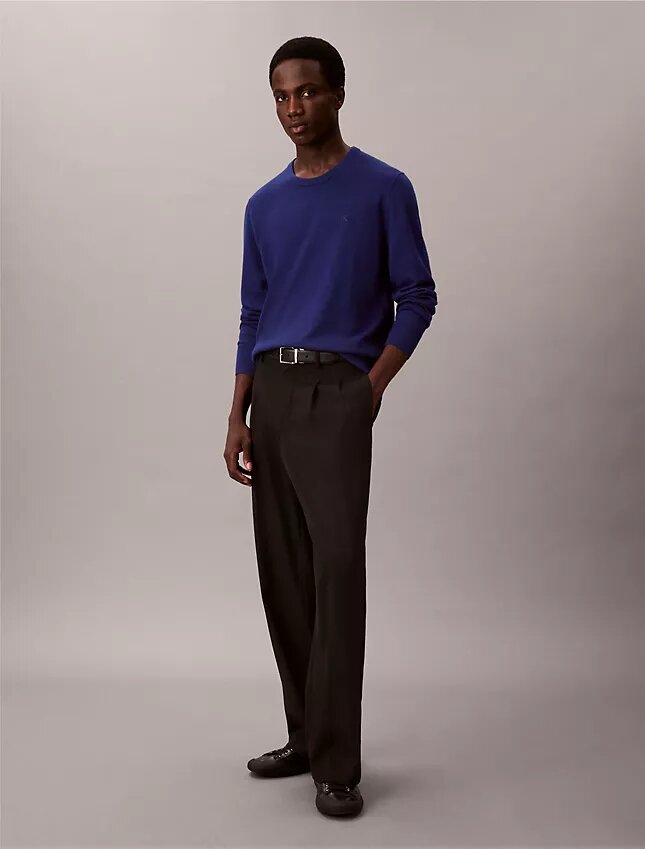 Jersey de cuello redondo de mezcla de merino extrafina Jersey de cuello redondo de mezcla de merino extrafina
