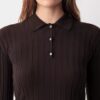 Jersey polo de canalé color ámbar Jersey polo de canalé color ámbar