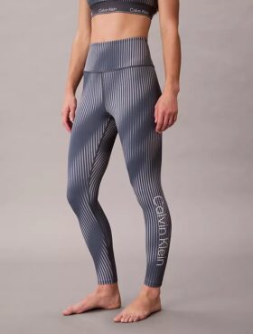 Leggings de talle alto y corte 7/8 con estampado deportivo moderno