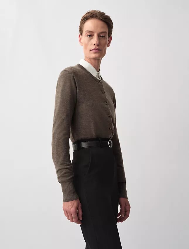 Lila Cardigan clásico Lila Cardigan clásico