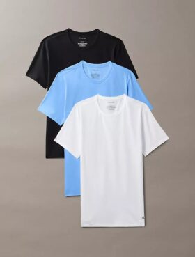 Mezcla de algodón elástico. Pack de 3 camisetas de cuello redondo y corte ajustado