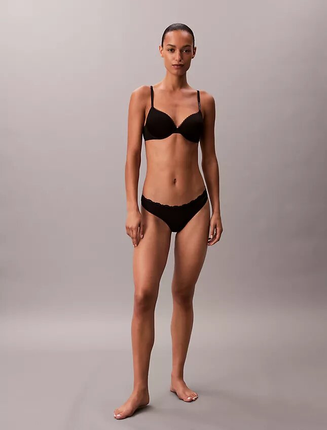 Microfiber Thong con encaje Microfiber Thong con encaje