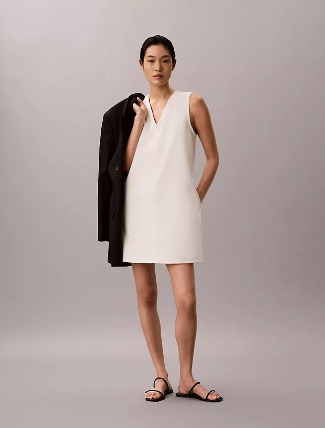 Minivestido de entrelazado con cuello en V Minivestido de entrelazado con cuello en V