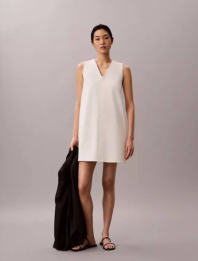 Minivestido de entrelazado con cuello en V Minivestido de entrelazado con cuello en V