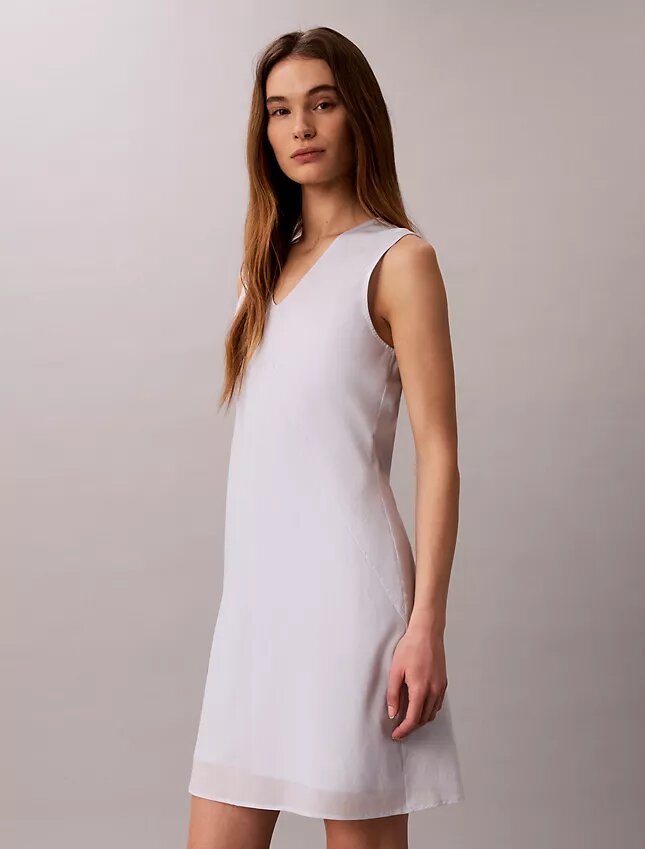 Minivestido de mezcla de algodón con cuello en V Minivestido de mezcla de algodón con cuello en V