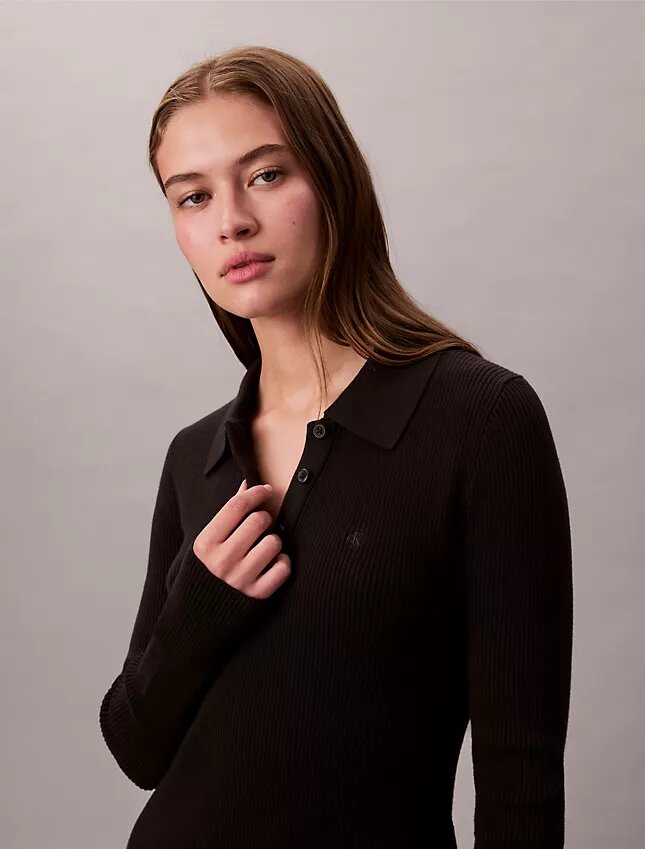 Minivestido polo de algodón acanalado con cuello en V Minivestido polo de algodón acanalado con cuello en V