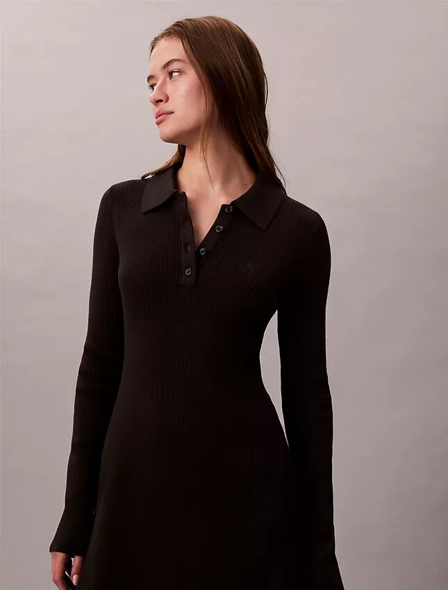 Minivestido polo de algodón acanalado con cuello en V Minivestido polo de algodón acanalado con cuello en V