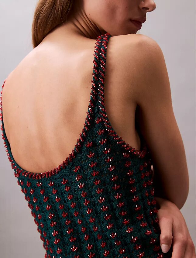Minivestido sin mangas de ganchillo con abalorios Minivestido sin mangas de ganchillo con abalorios