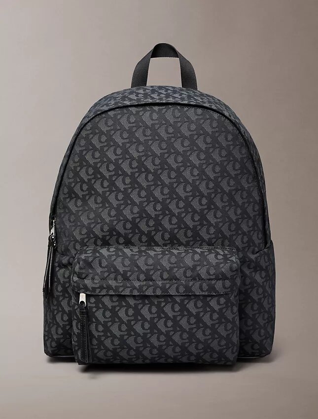 Mochila con el logotipo Monogram en toda la superficie Mochila con el logotipo Monogram en toda la superficie
