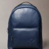 Mochila con Monogram en relieve Mochila con Monogram en relieve