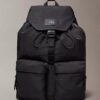 Mochila con solapa superior de nailon Mochila con solapa superior de nailon