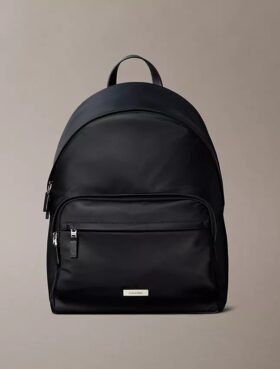 Mochila de nailon mate
