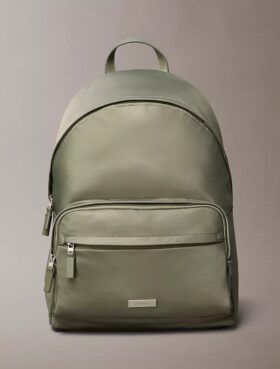 Mochila de nailon mate