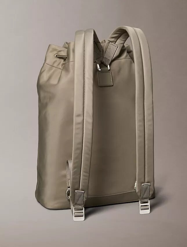 Mochila de nailon mate con cordón Mochila de nailon mate con cordón