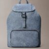 Mochila mini con solapa de Denim y logotipo Mochila mini con solapa de Denim y logotipo
